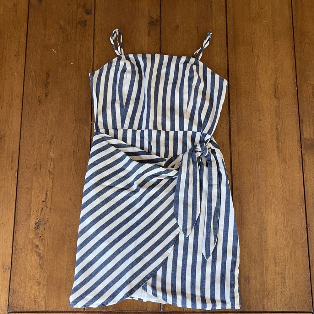 Bloomingdales AQUA dress